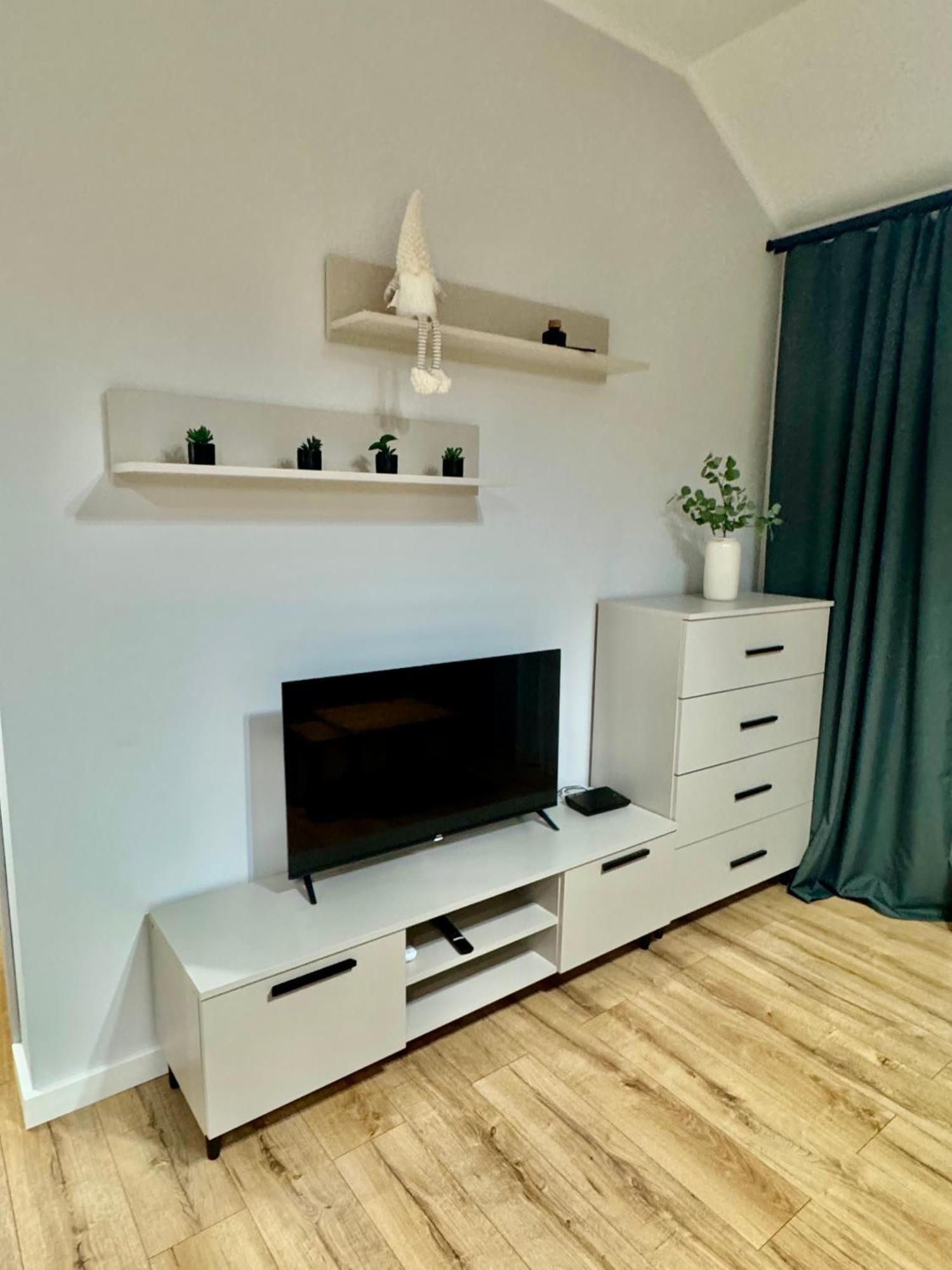 Apartament Olenka Busko-Zdrój Buitenkant foto